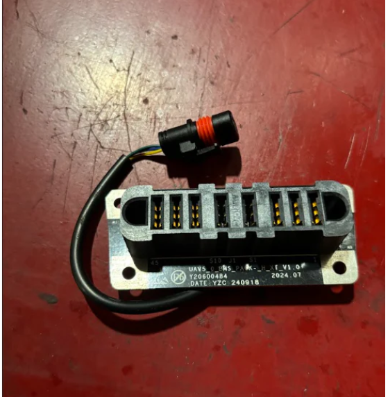 J100 Battery Female Terminal Negative