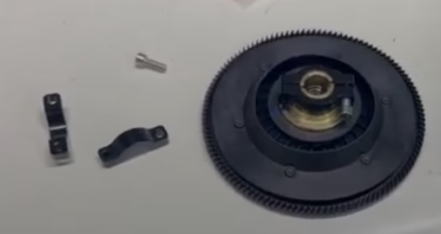 J100 Spray Disc Assembly (with screw & clamp)
